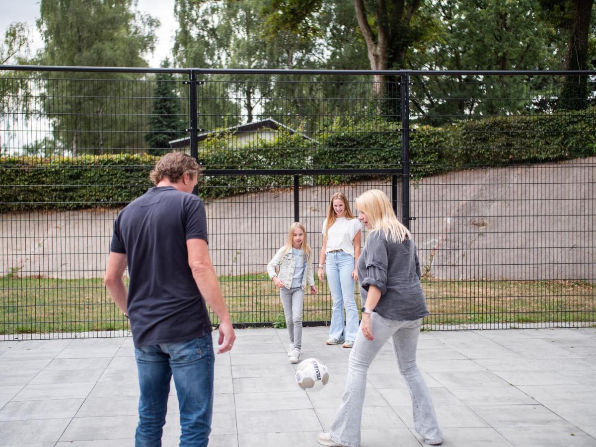 Topparken - Recreatiepark De Wielerbaan ワーゲニンゲン エクステリア 写真
