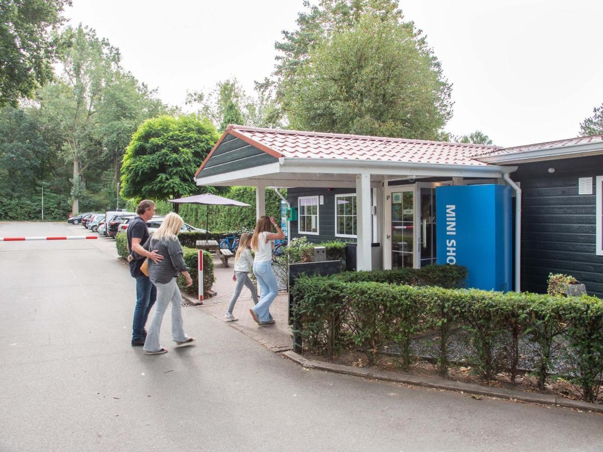 Topparken - Recreatiepark De Wielerbaan ワーゲニンゲン エクステリア 写真